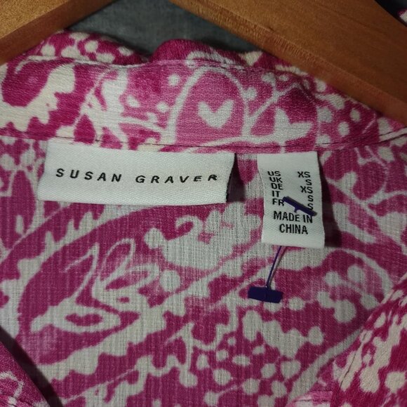 Susan Graver Women's XS Vibrant Pink & White Flowy Paisley Button Down T-Shirt - Picture 3 of 10